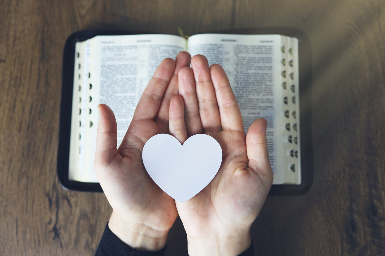How To Encourage Your Church Members To Give: 6 Ways